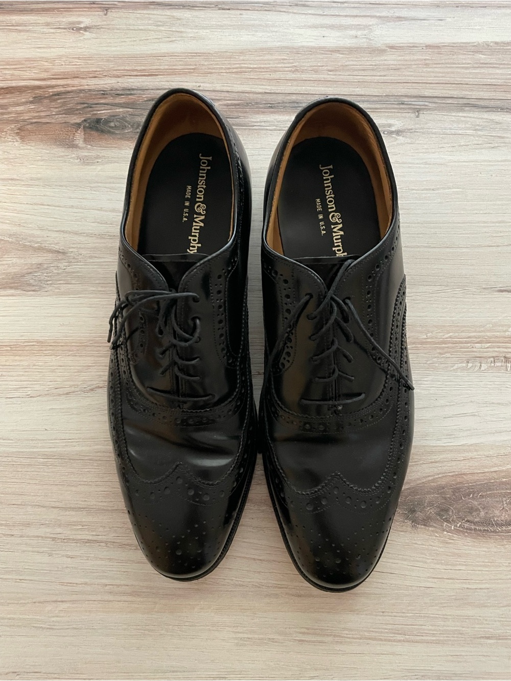 Johnston & Murphy Men’s Black Leather Wingtip Oxfords Size 9.5